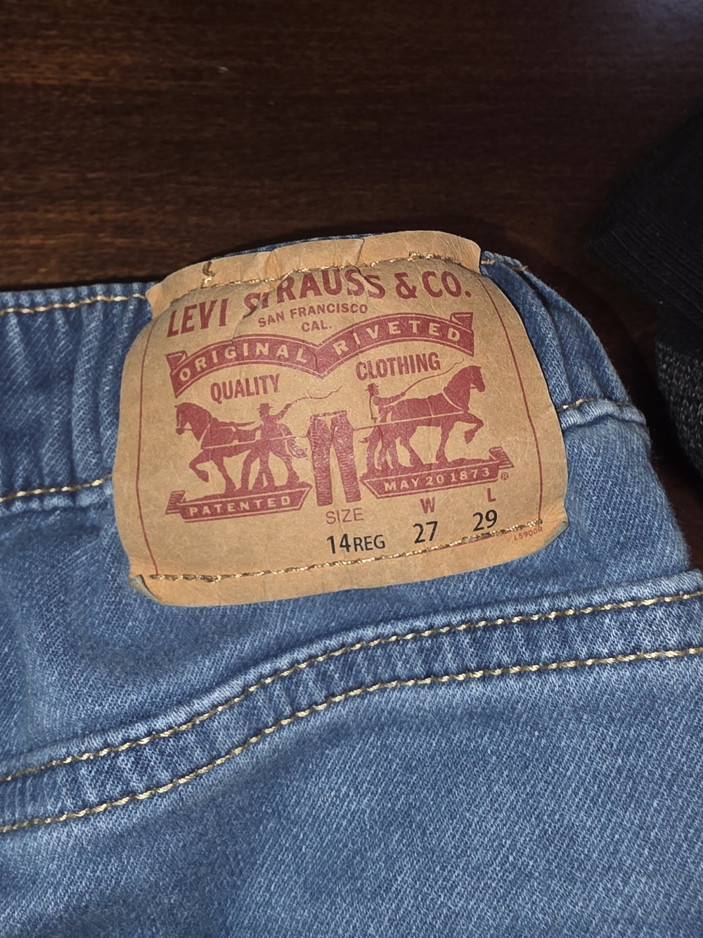 Levi's Men's Light Blue Denim Slim-Straight Jeans
